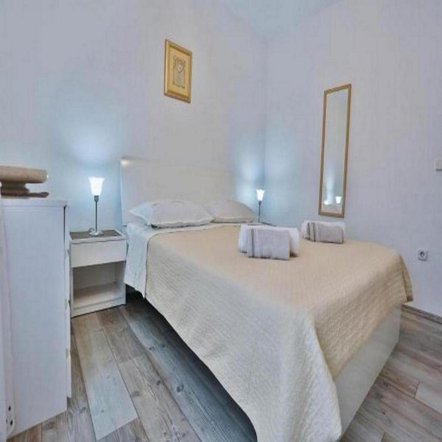 Apartments Lenka Сутиван Номер фото