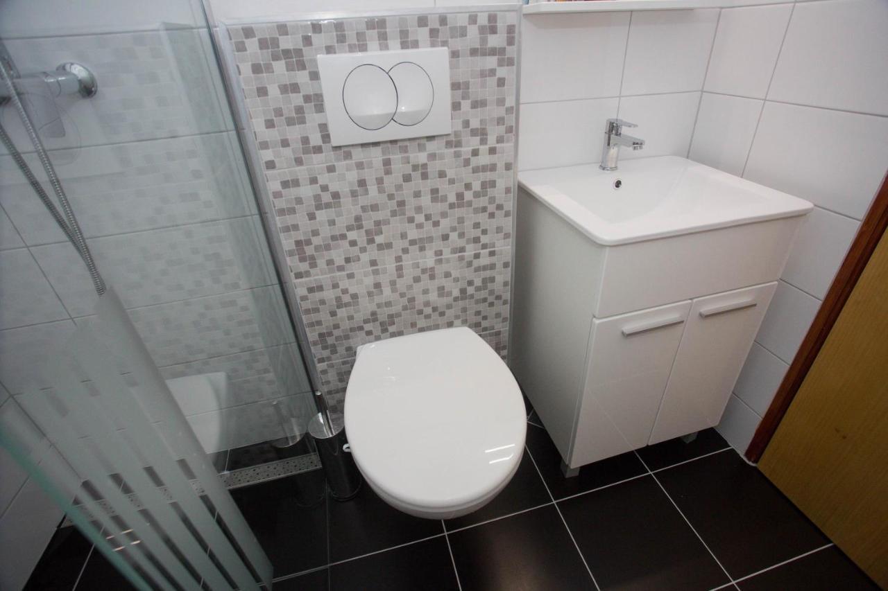 Apartments Lenka Сутиван Экстерьер фото